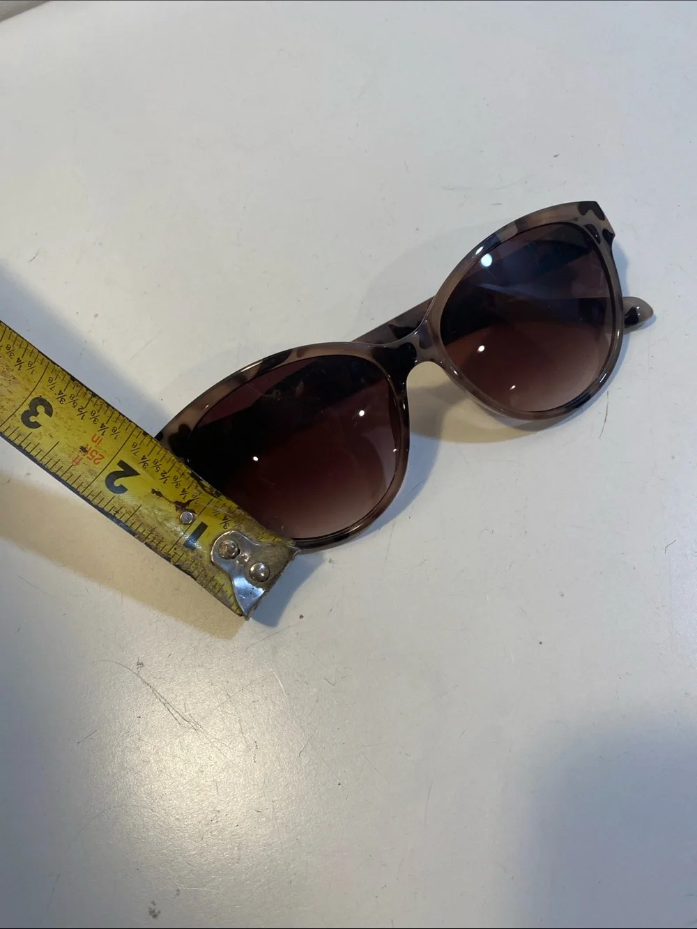 LOFT Tortoiseshell  Sunglasses - Brown Gradient Lenses